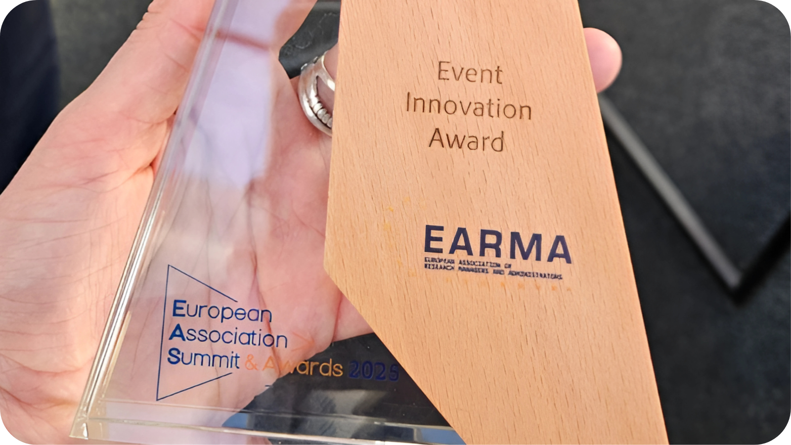 Events award trophy round nl